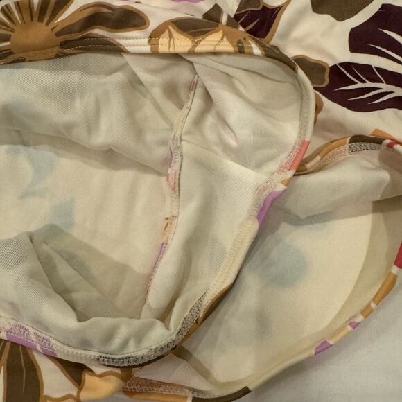 O'Neill Meadow Floral Mykonos One-Piece Swimsuit Size L NWT - Picture 10 of 12